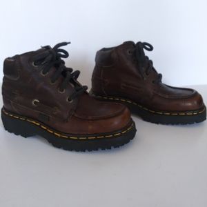 Dr. Martens 9525 brown leather lace up boots